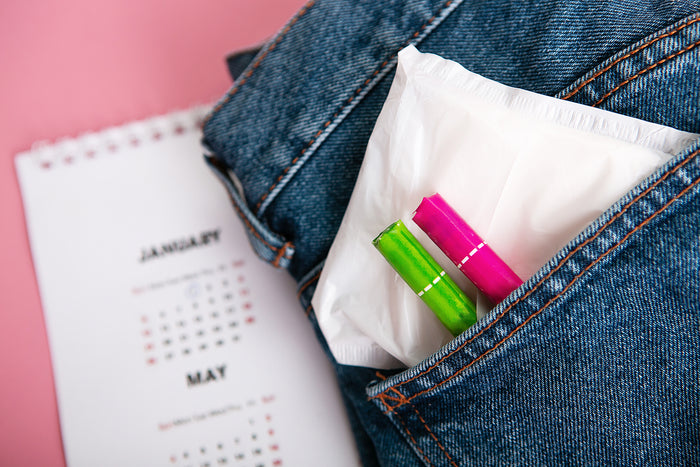 5 Natural Alternatives To Pads And Tampons